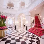 Rizal Park Hotel