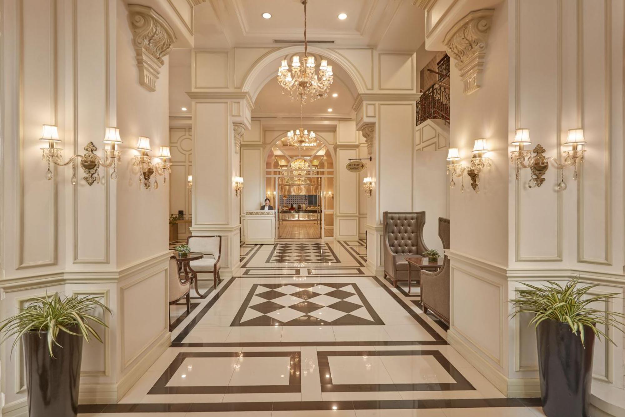 Rizal Park Hotel